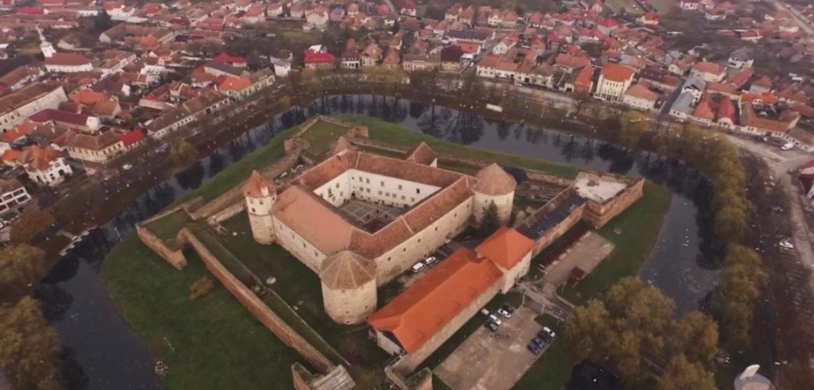 فندق Valea Salbatica Sinca Noua المظهر الخارجي الصورة
